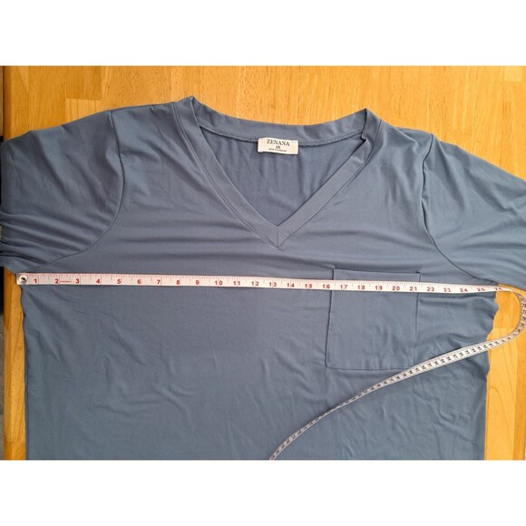 Zenana Long Sleeve V-Neck Pocket Tee Lot of 2 Blue & Black Women’s Size 2X - Picture 4 of 15